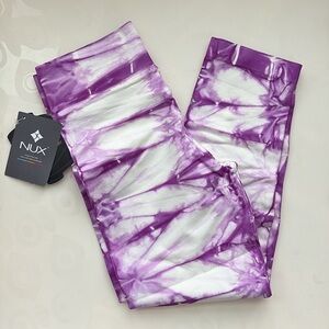 NUX  V Crop Pant Legging Size XS NEW!